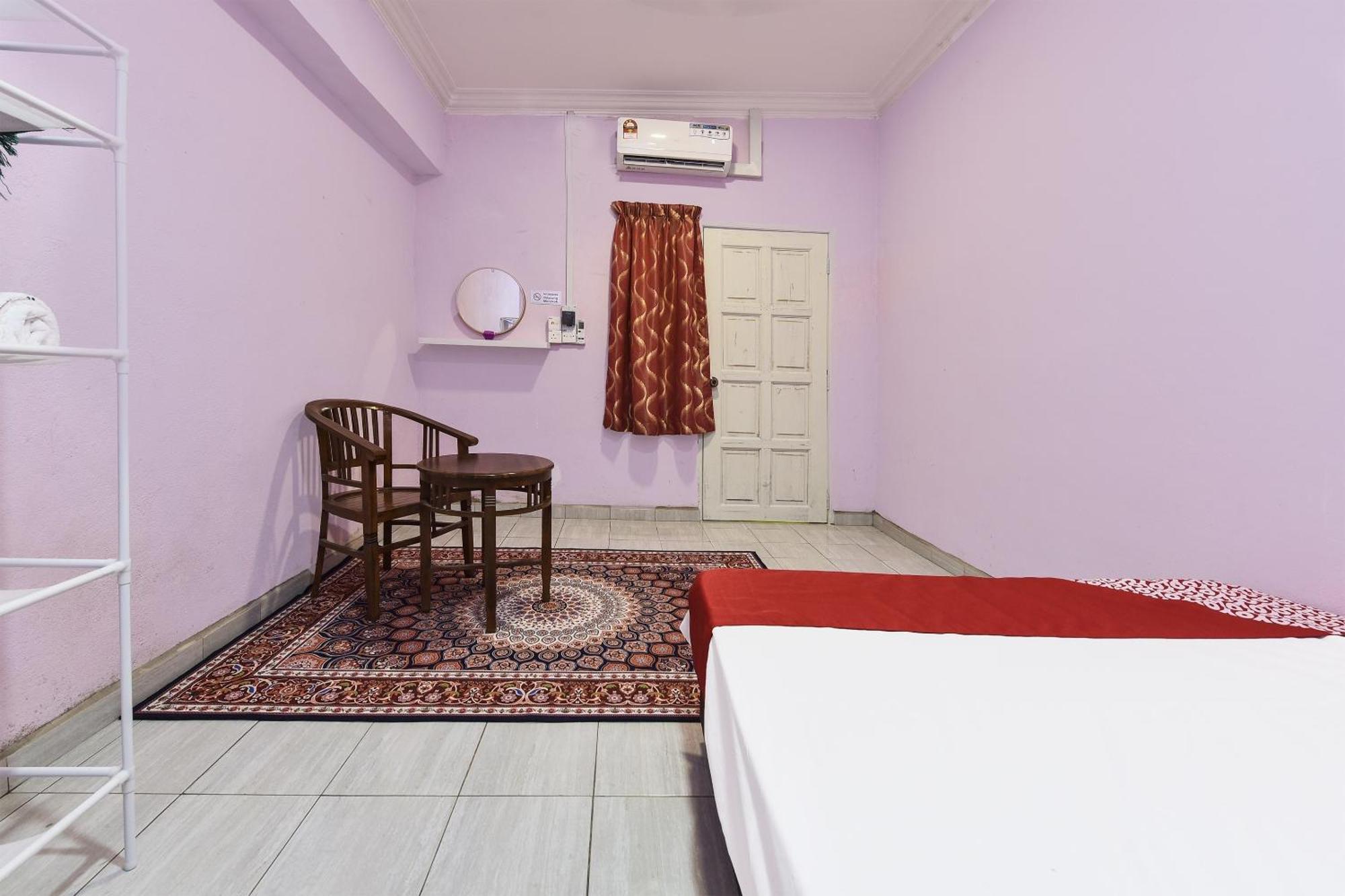 Oyo 90551 Zn Mix Homestay & Roomstay Kampung Raja Exterior foto
