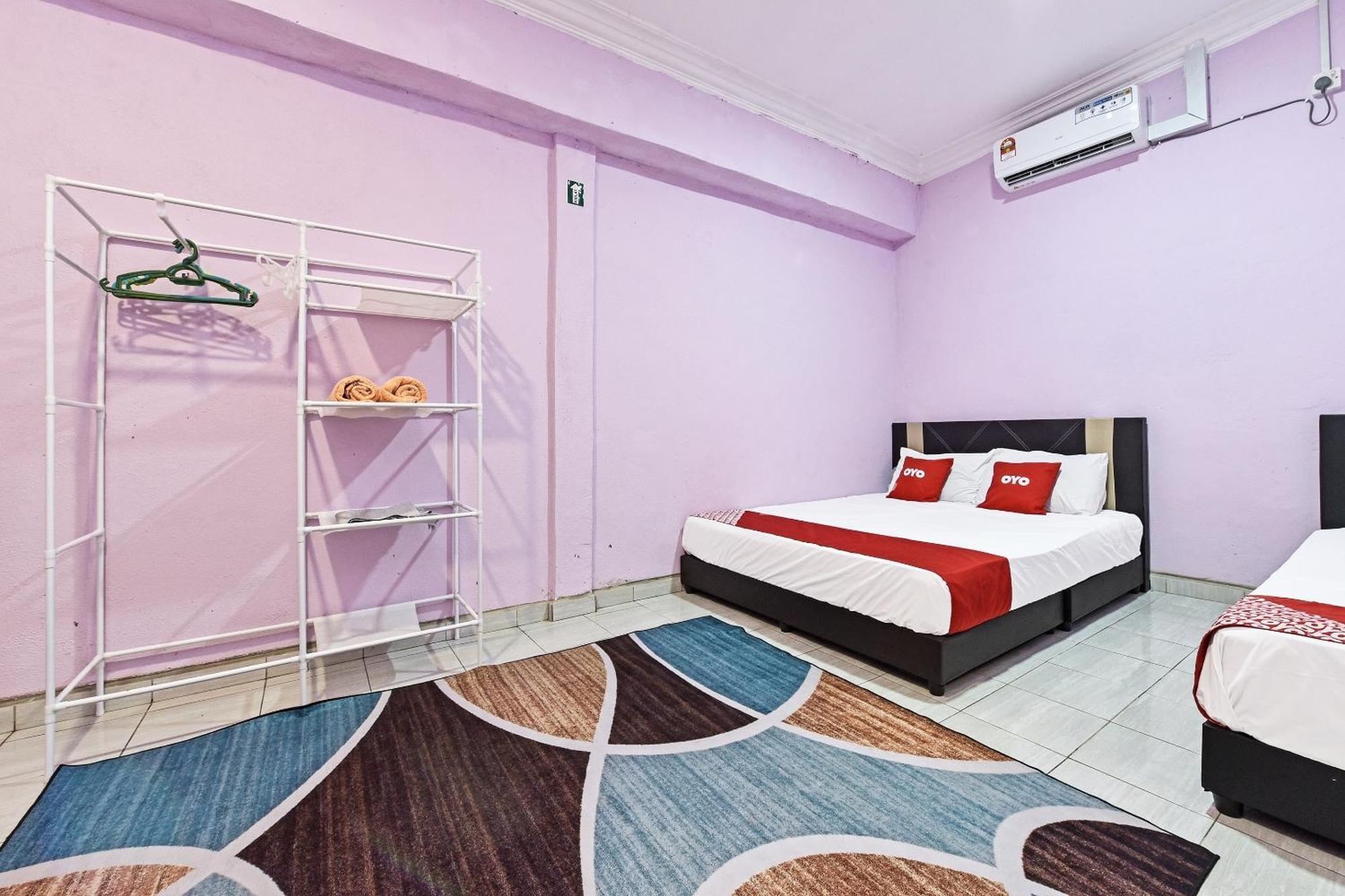 Oyo 90551 Zn Mix Homestay & Roomstay Kampung Raja Exterior foto