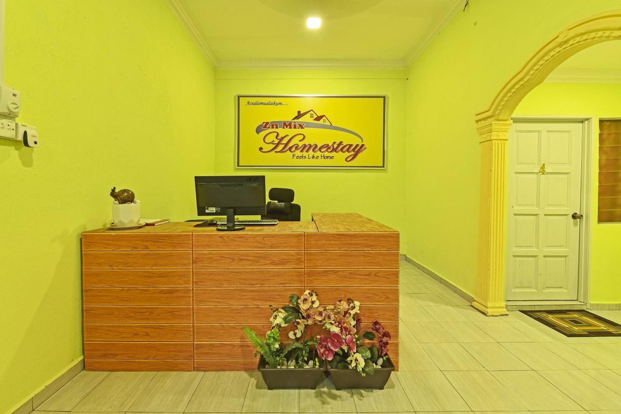 Oyo 90551 Zn Mix Homestay & Roomstay Kampung Raja Exterior foto